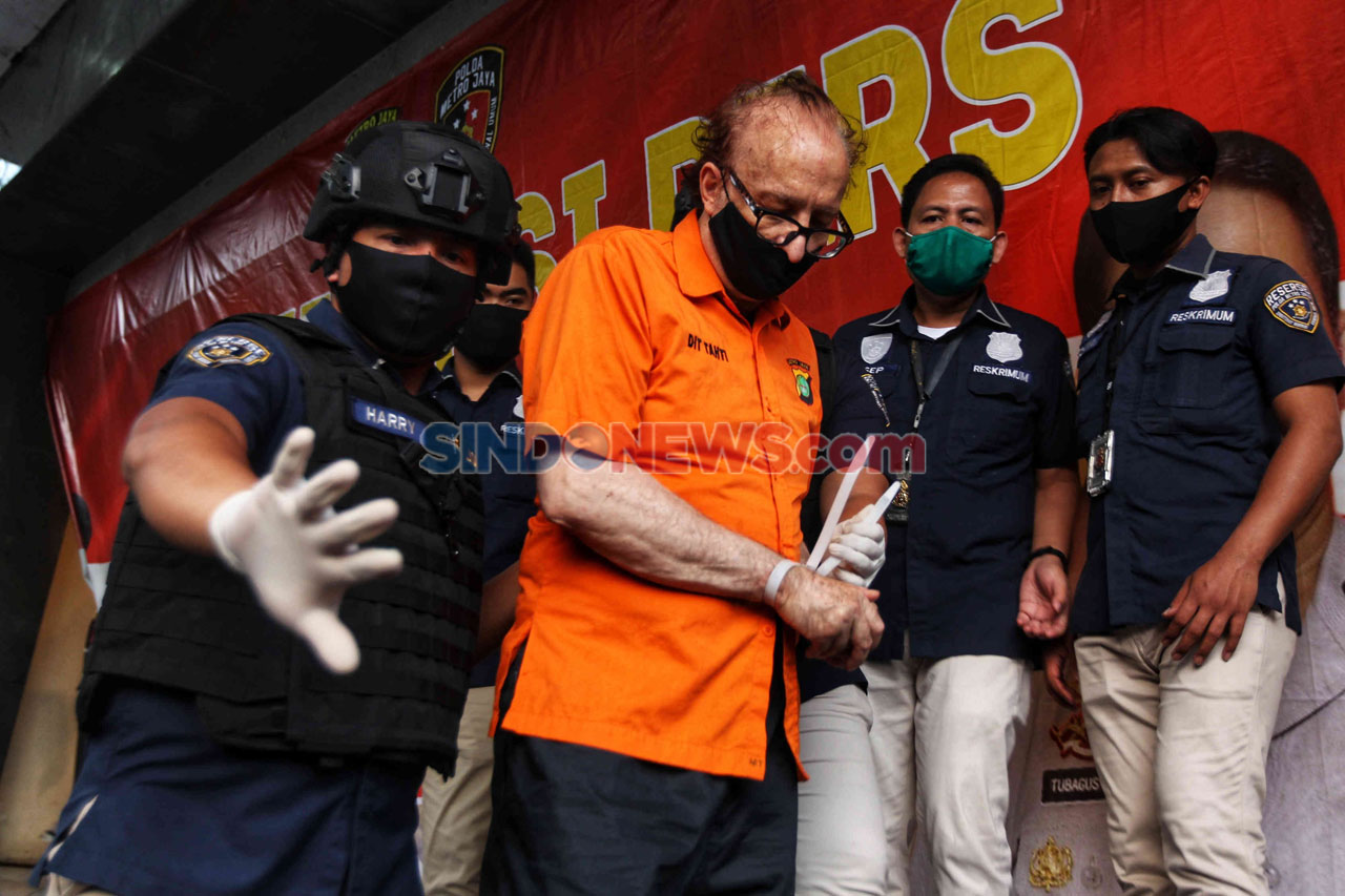 Polda Metro Tangkap...