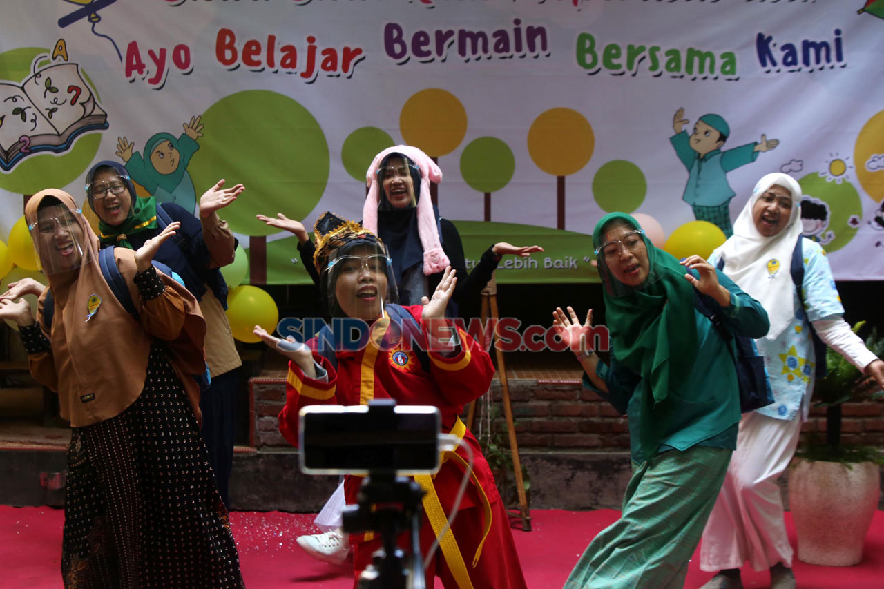 Begini Keseruan Penyambutan...