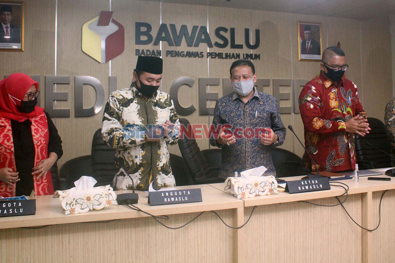 Bawaslu Akan Lakukan...
