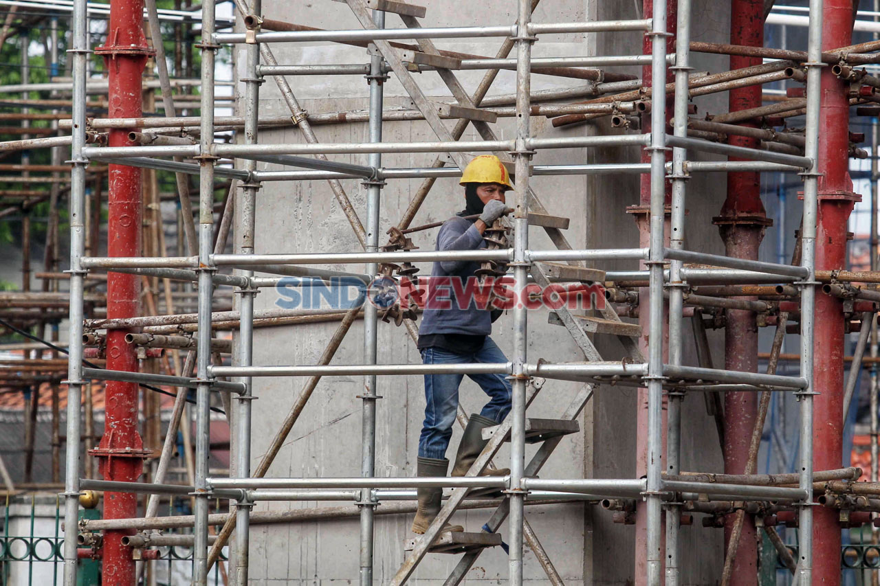 Proyek Flyover Lenteng...