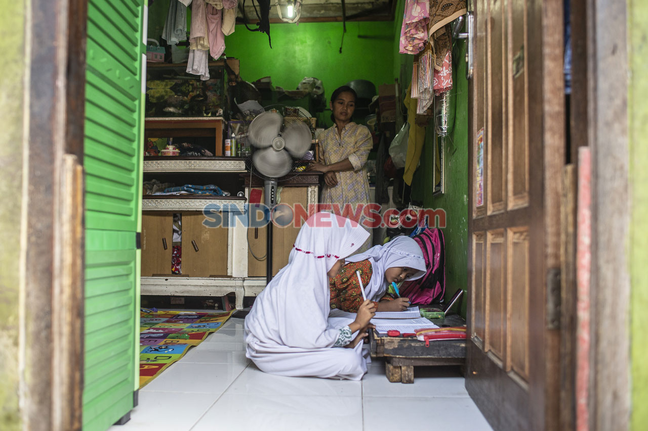 Orang Tua Murid di Cilincing...