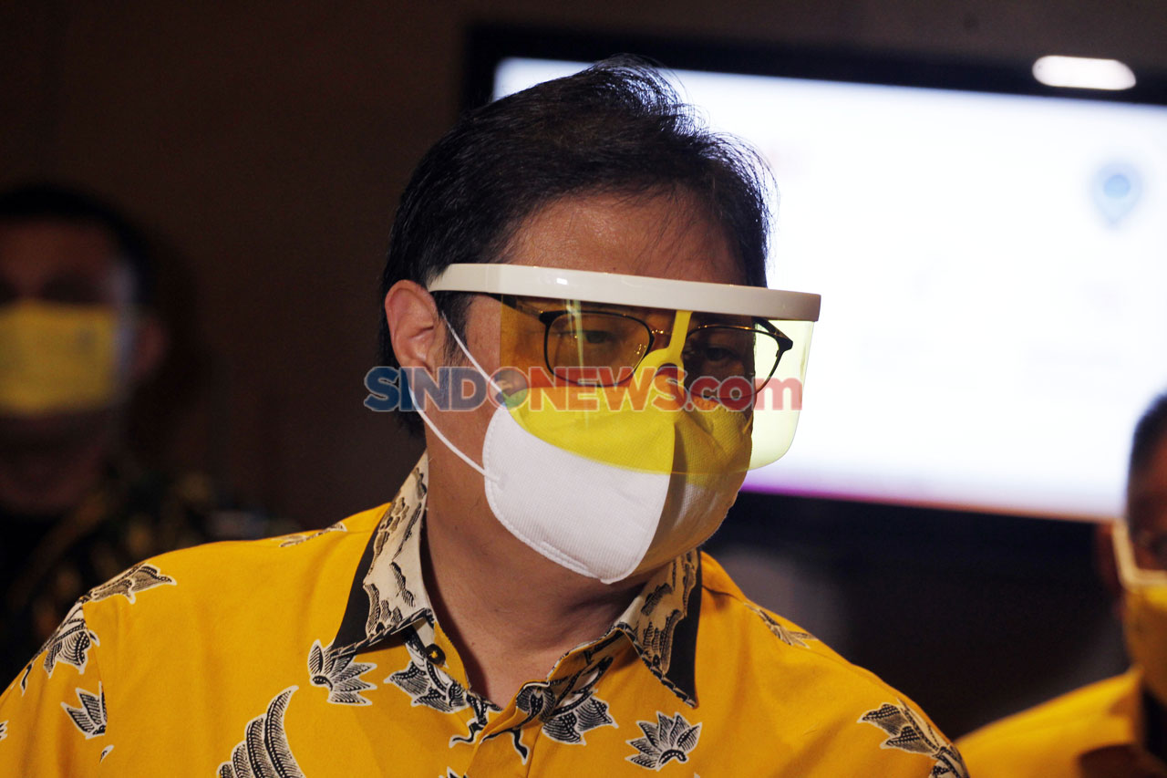Airlangga Hartarto Hadiri...