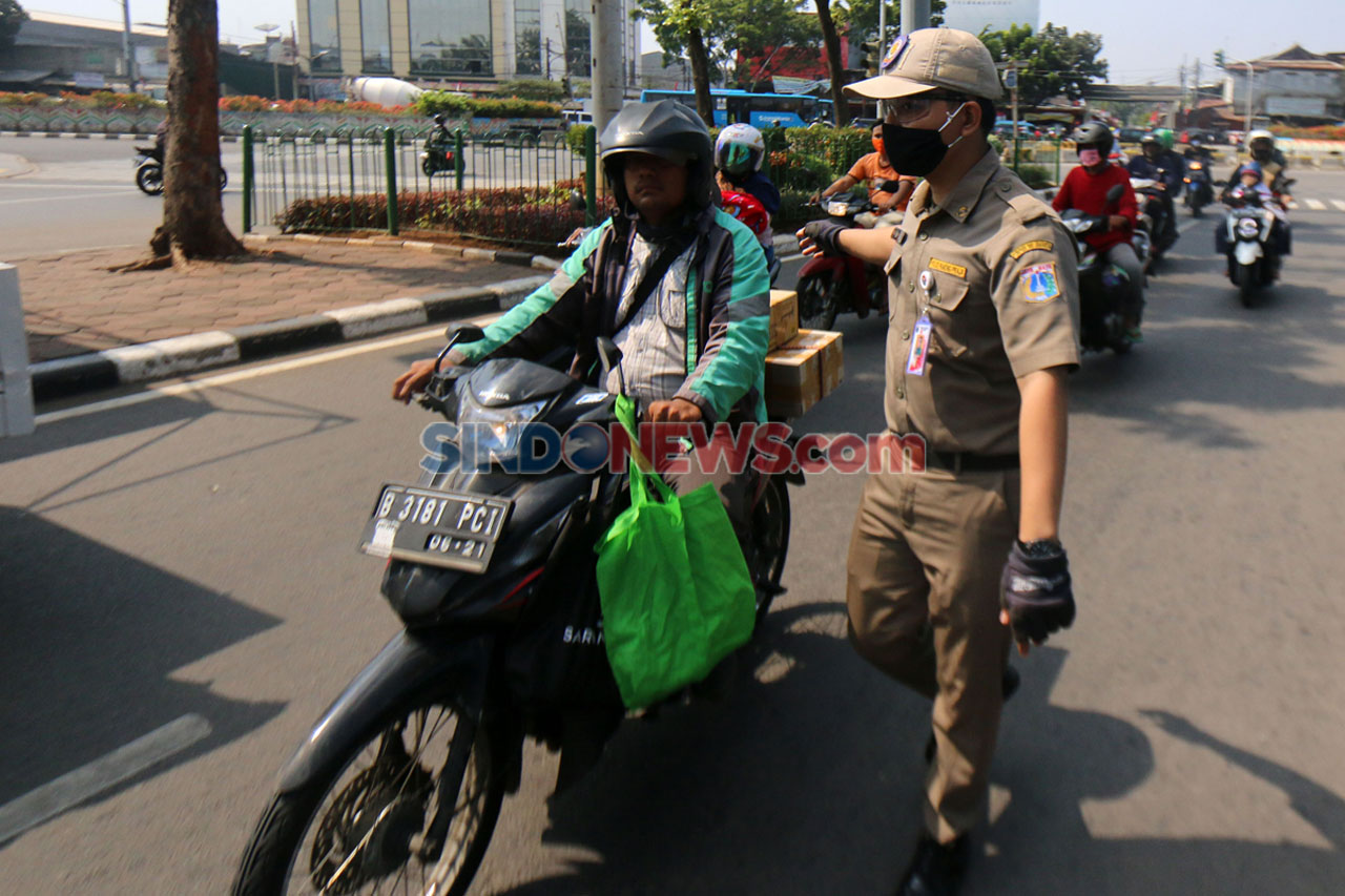 Terjaring Razia Masker...