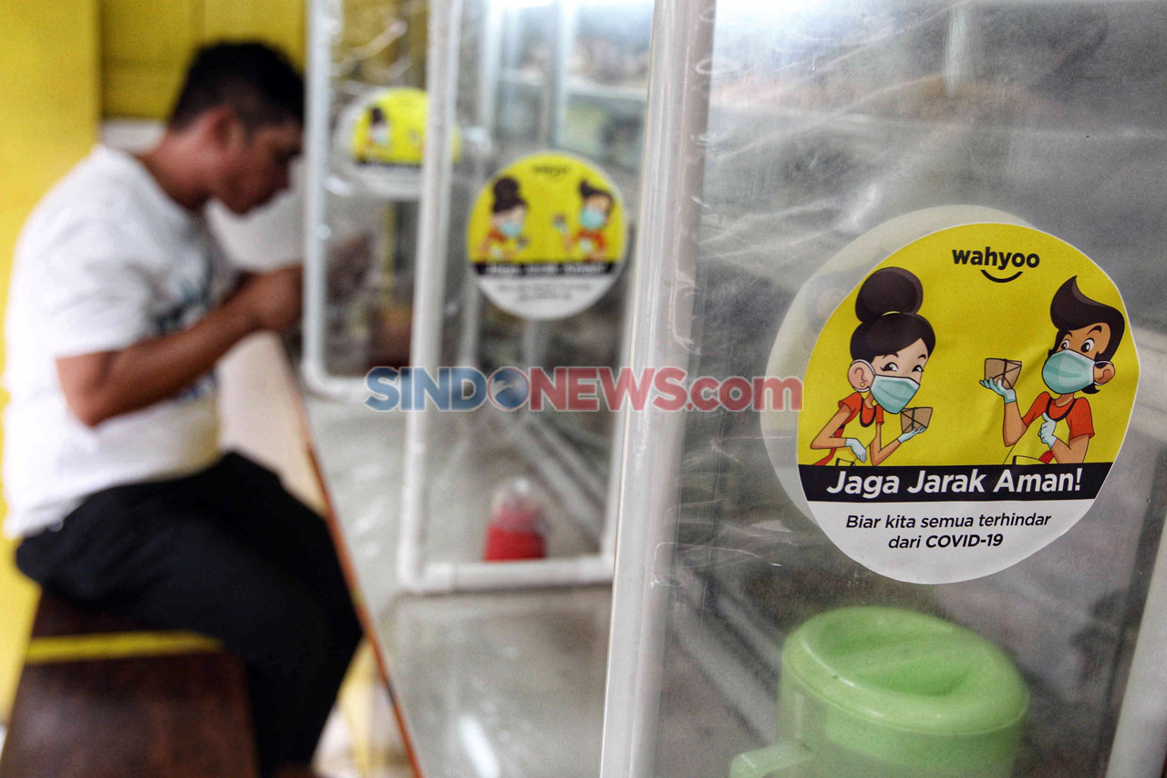 Pasang Sekat Plastik,...