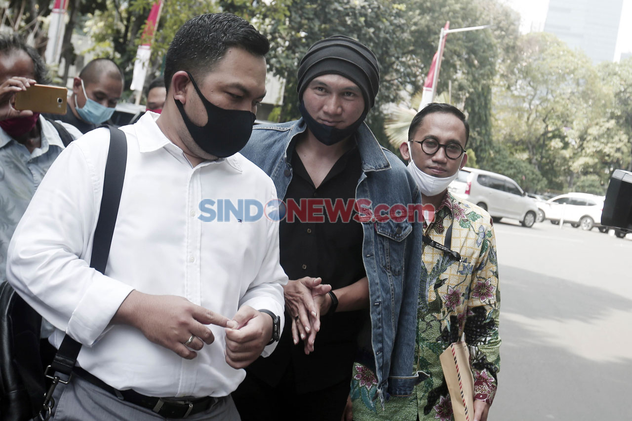 Musisi Anji Jalani Pemeriksaan...