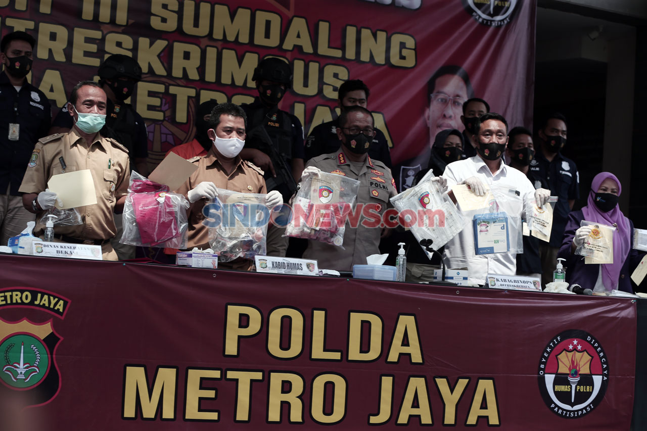 Polda Metro Jaya Ungkap...