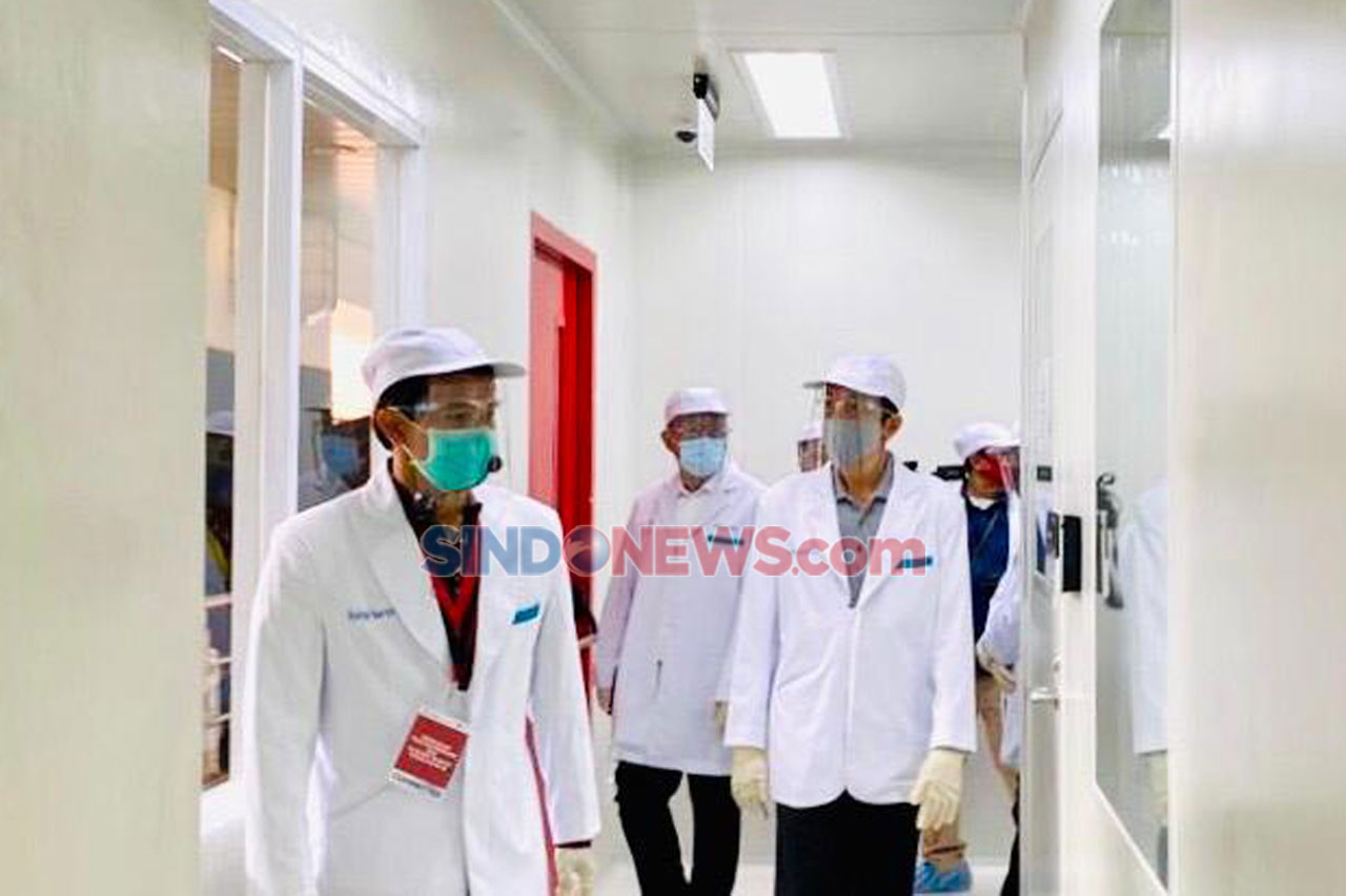 Presiden Jokowi Saksikan...