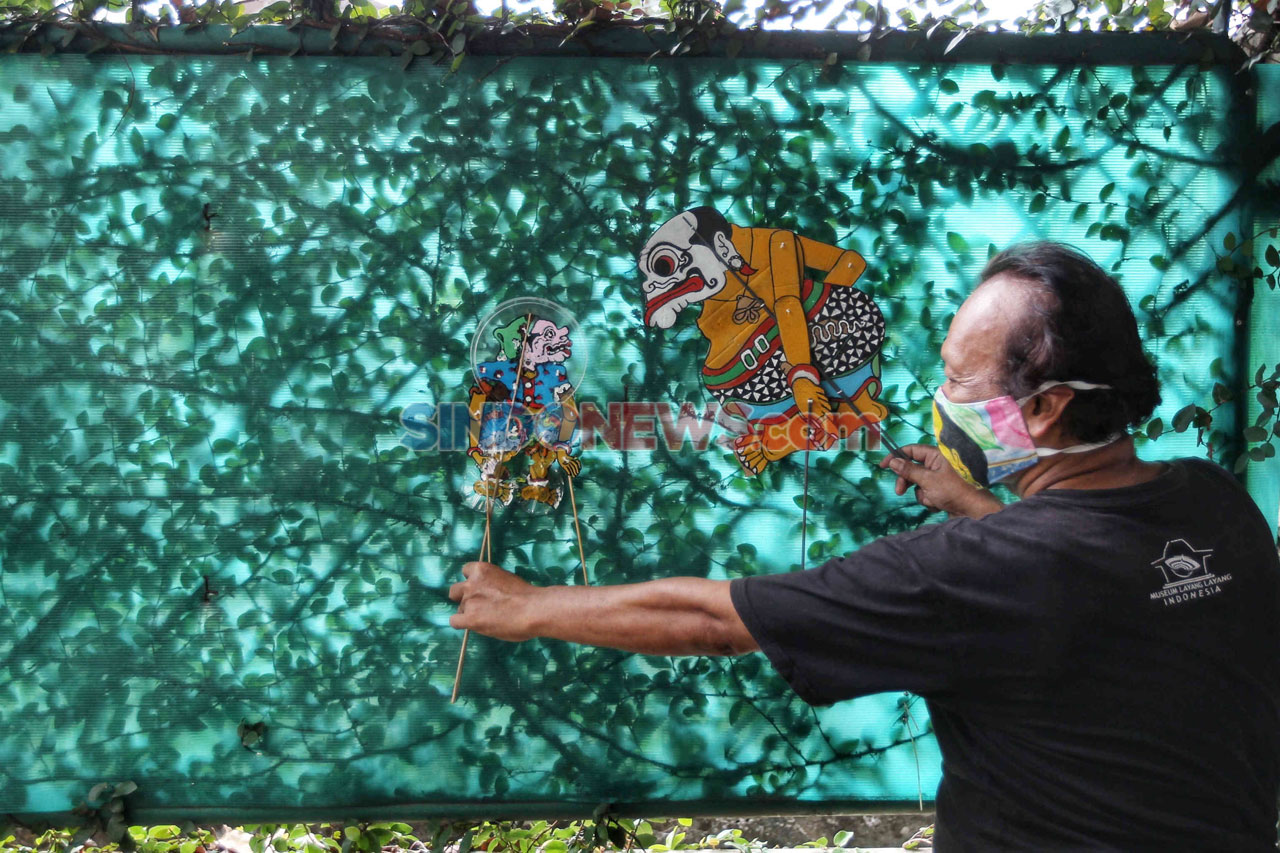Cintai Lingkungan, Seniman...