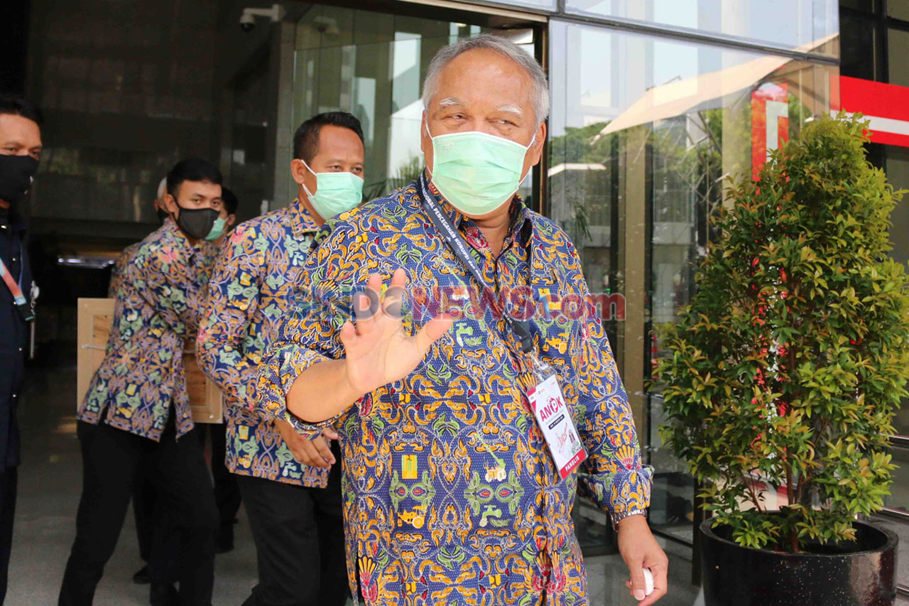 Sejumlah Menteri dan...