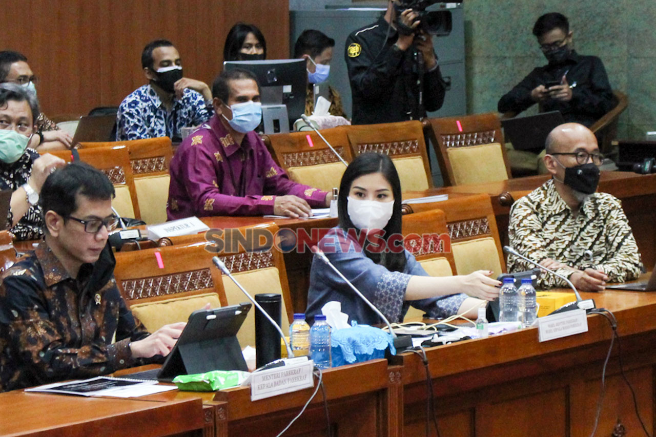 Menpar Wishnutama dan...