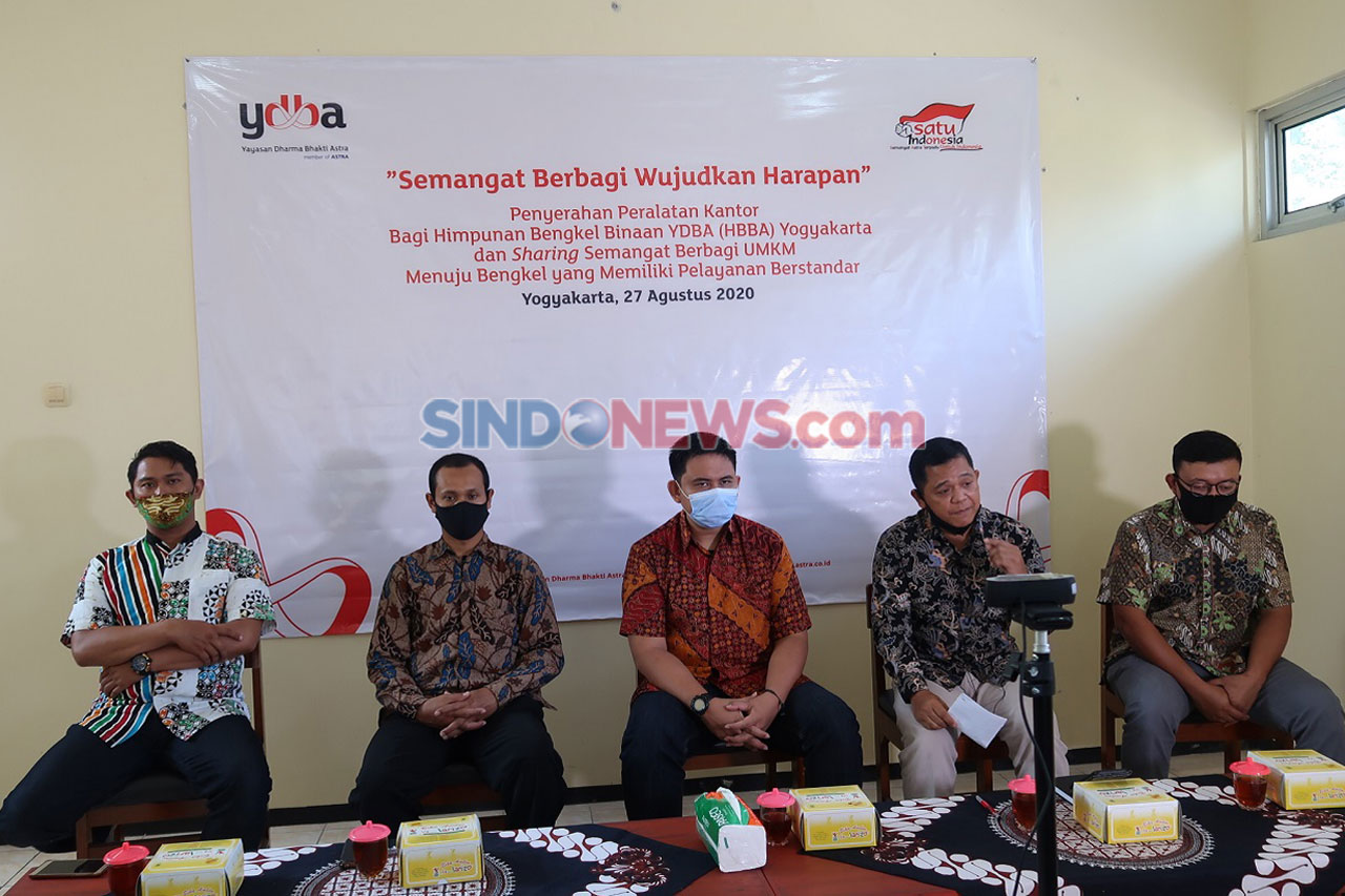 YDBA Serahkan Peralatan...