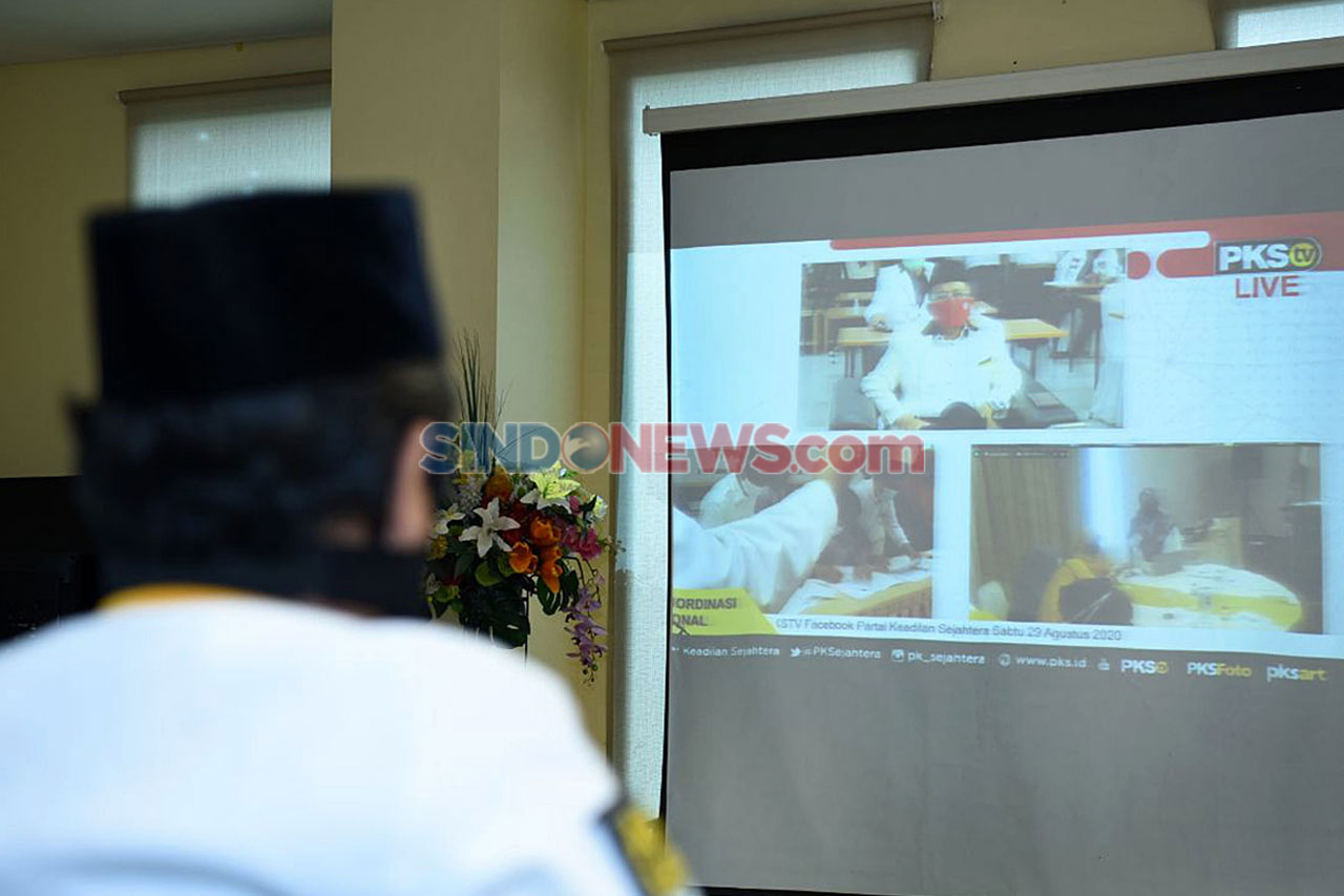 PKS Gelar Rakornas Pemenangan...