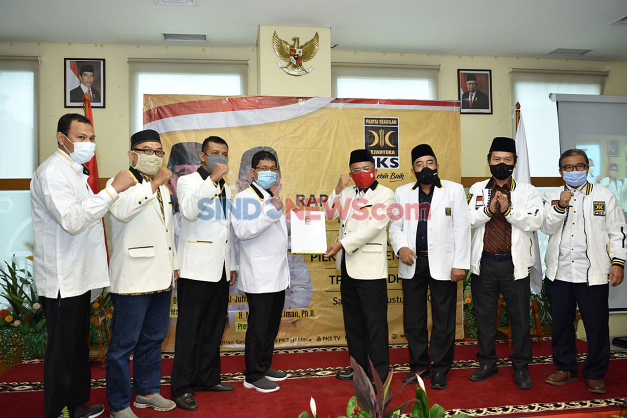 PKS Gelar Rakornas Pemenangan...