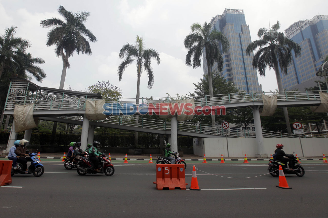 Pembongkaran JPO dan...