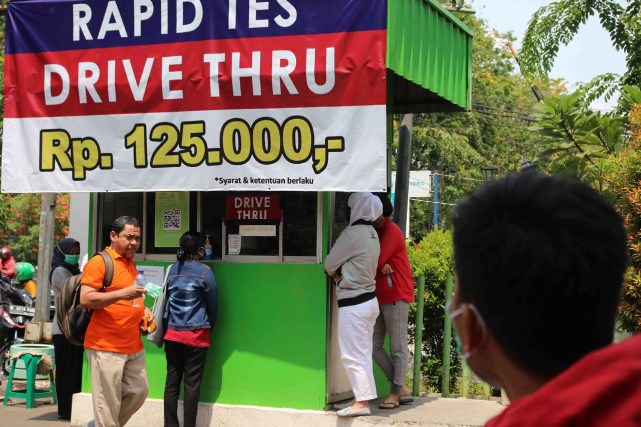 Bayar Rp125 Ribu, Warga...