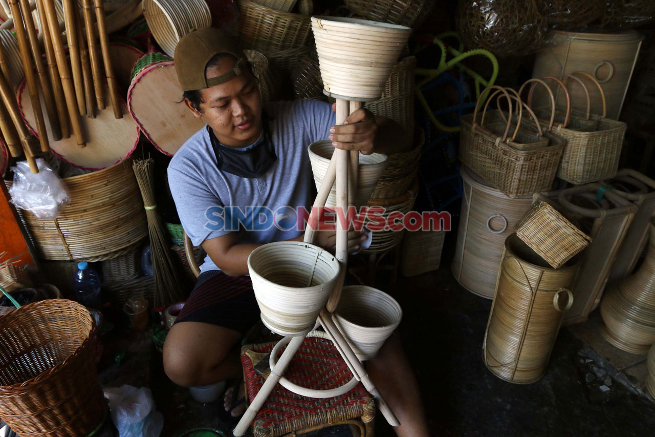 Penjualan Via Online,...