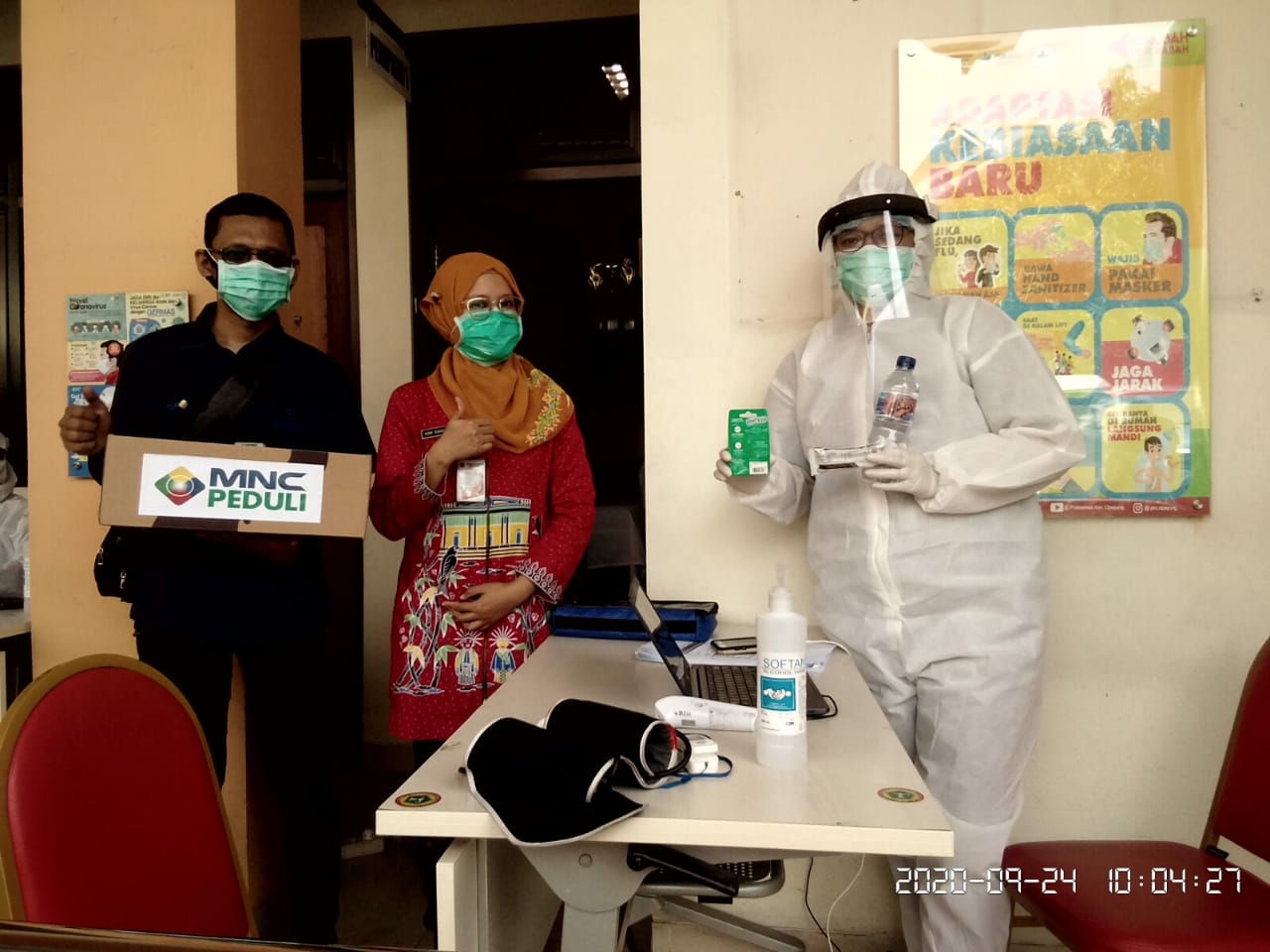 Bantuan Makanan dan...