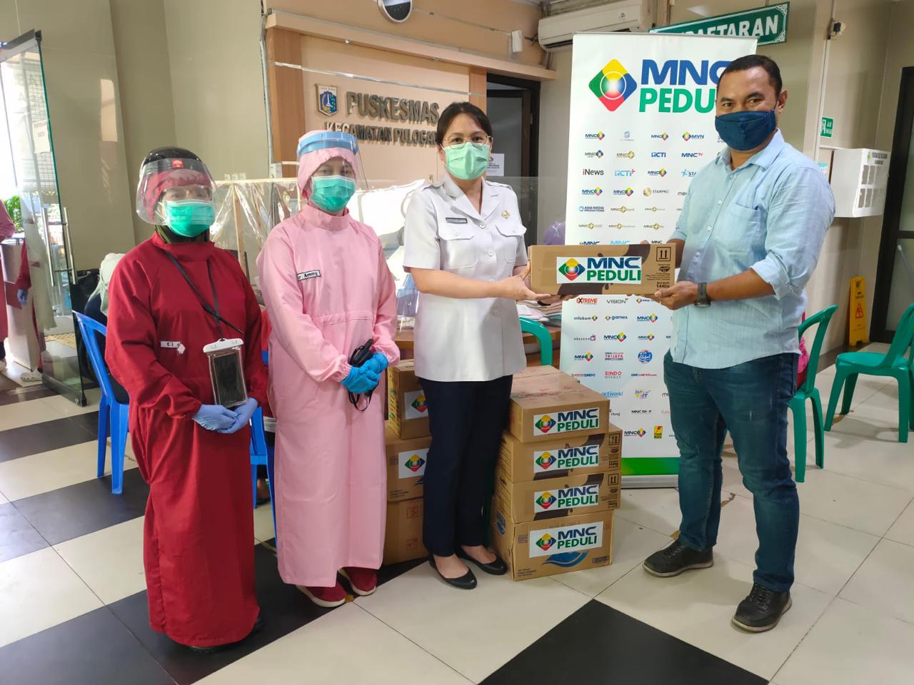 Bantuan Makanan dan...