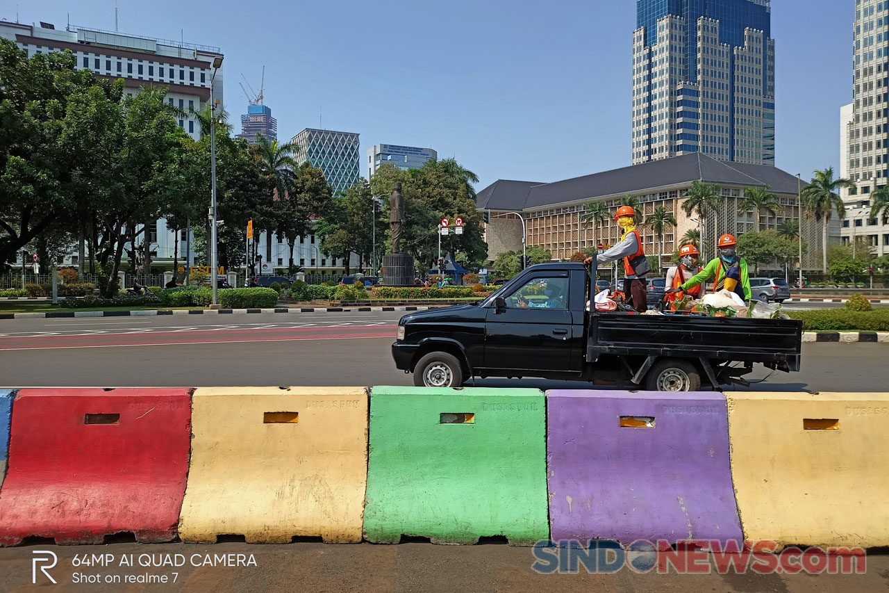 Membingkai Jakarta Lewat...