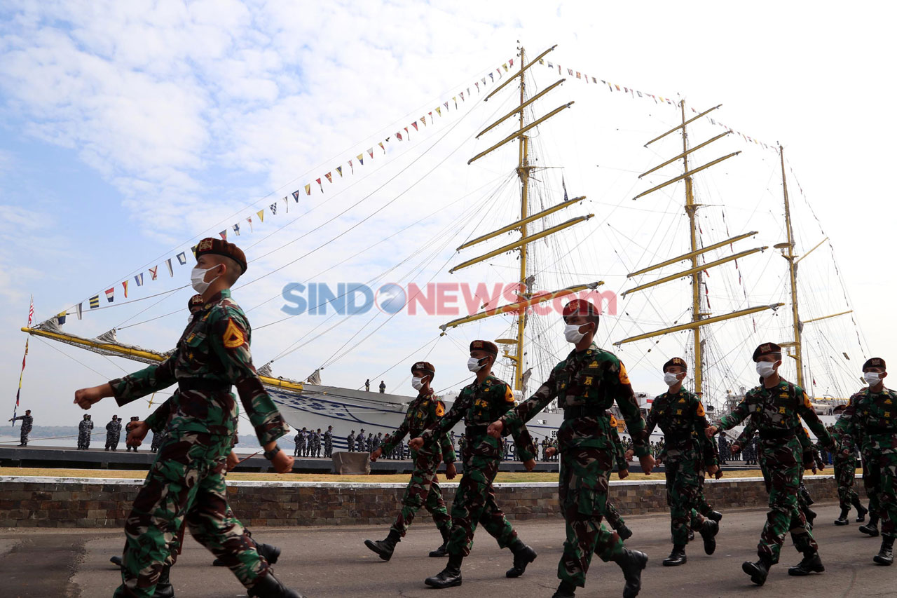KRI Bima Suci Laksanakan...