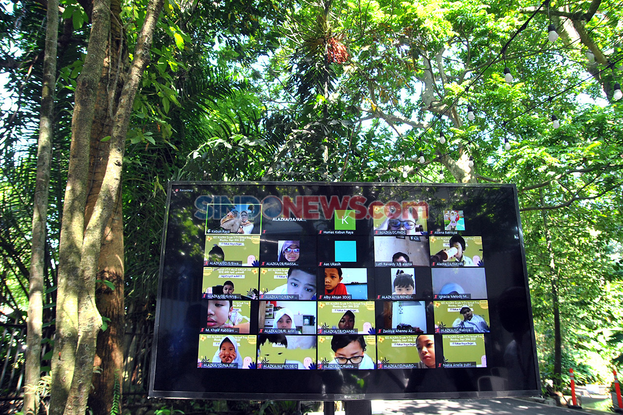 Serunya Wisata Virtual...