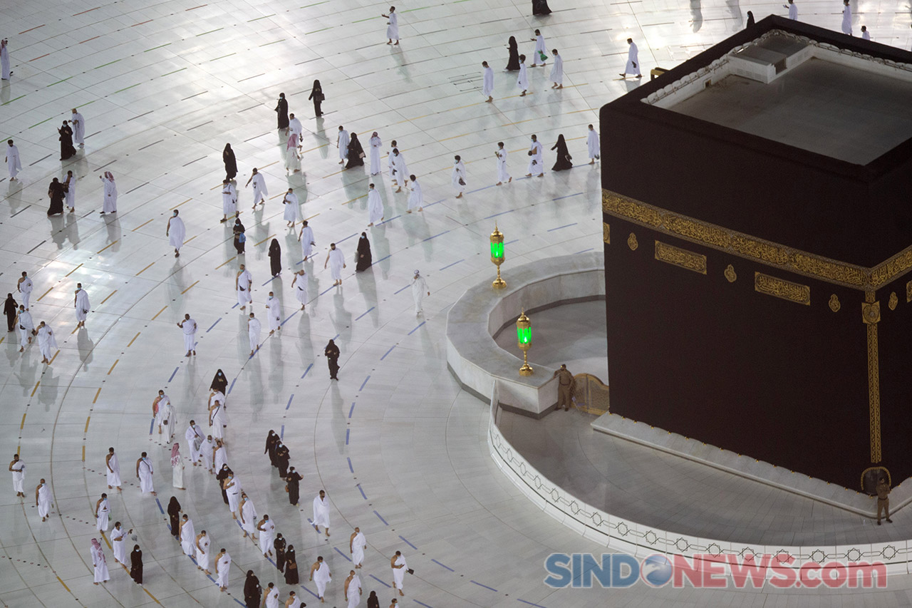 Arab Saudi Buka Ibadah...