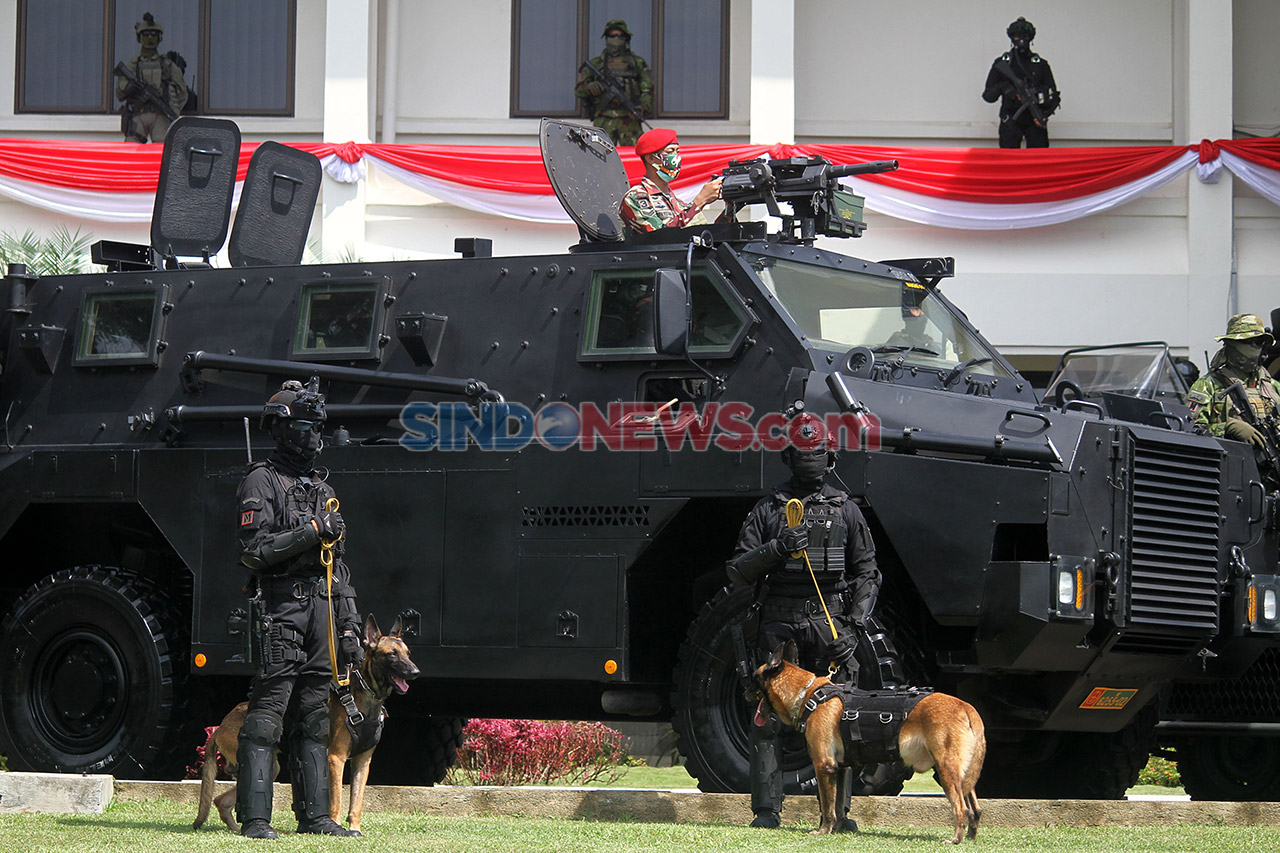 Kopassus Ikuti Upacara...