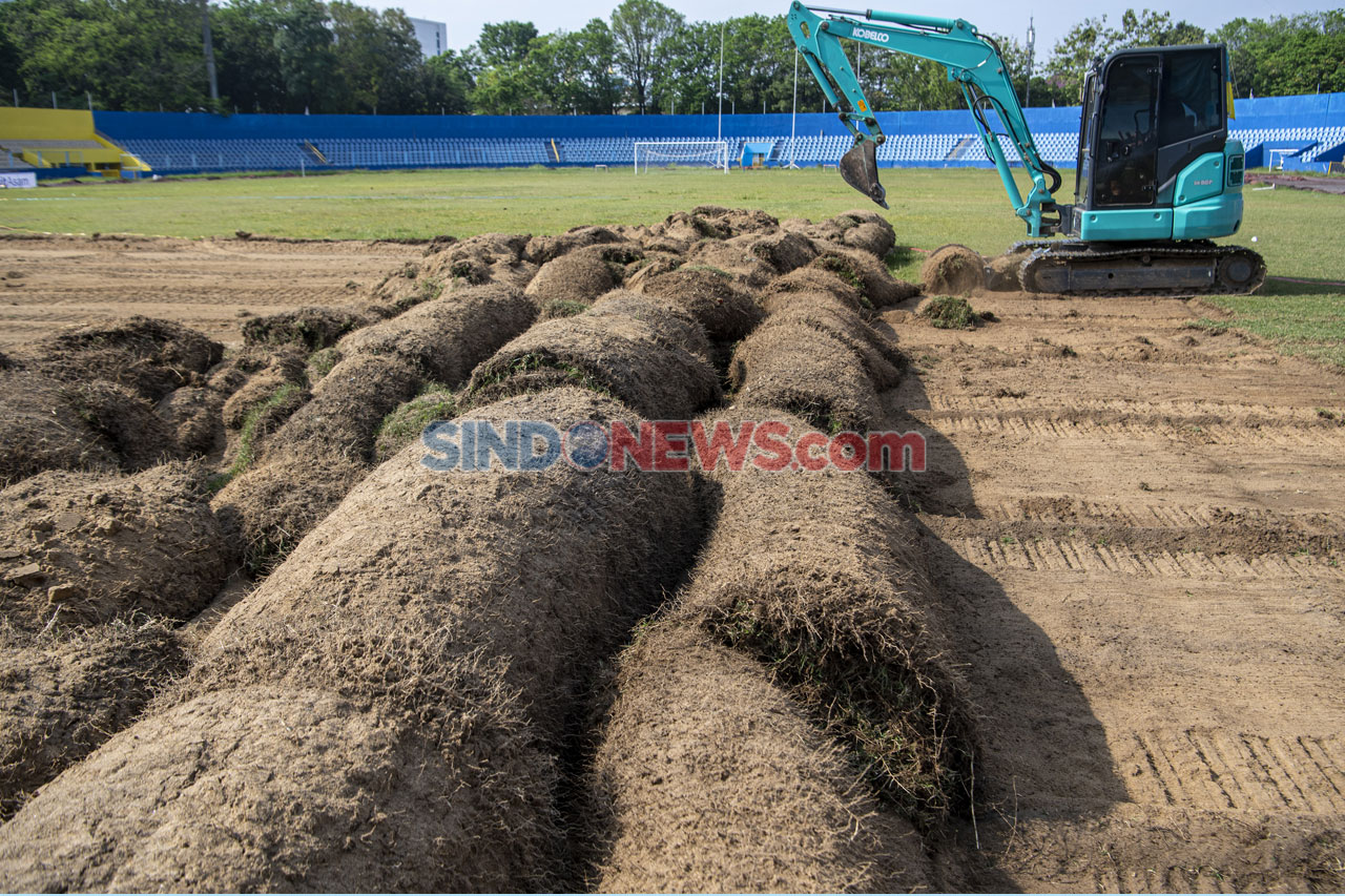 Renovasi Stadion Madya...