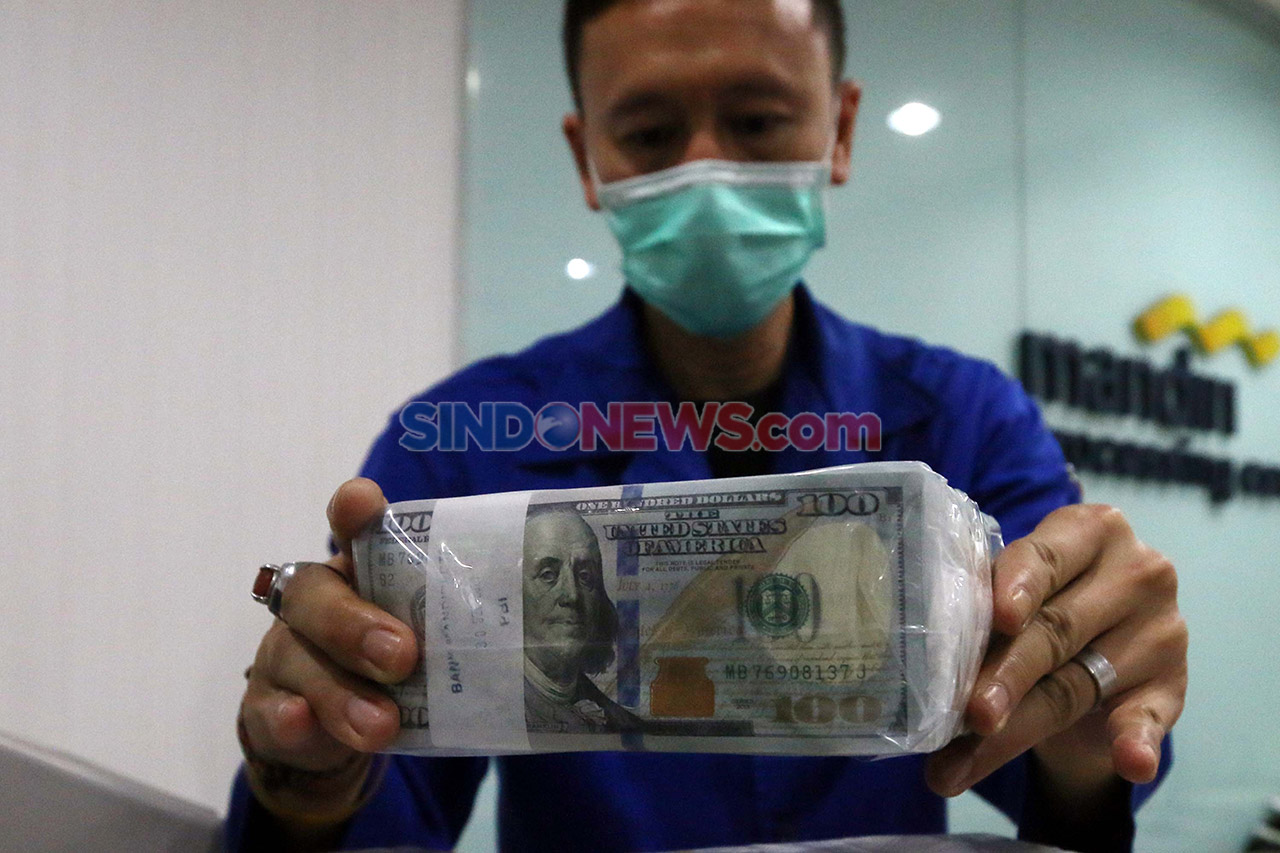Rupiah Menguat Terhadap...