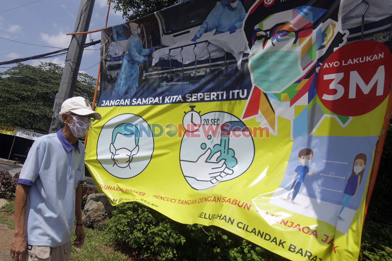 Sosialisasi 3M untuk...
