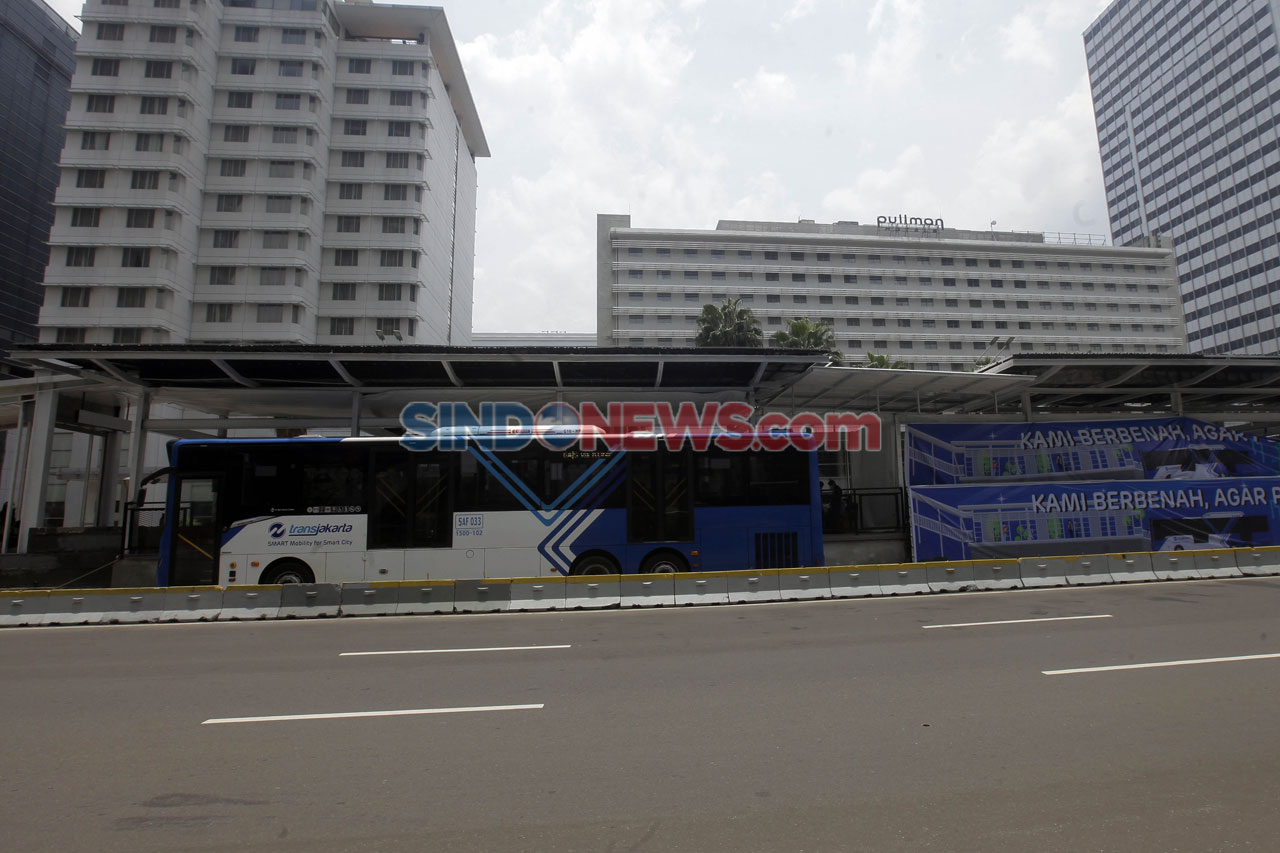 Seluruh Halte Transjakarta...