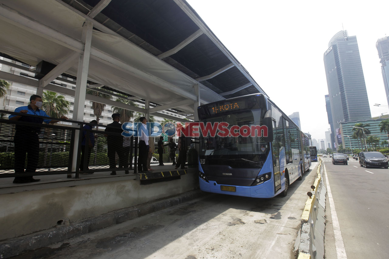 Seluruh Halte Transjakarta...