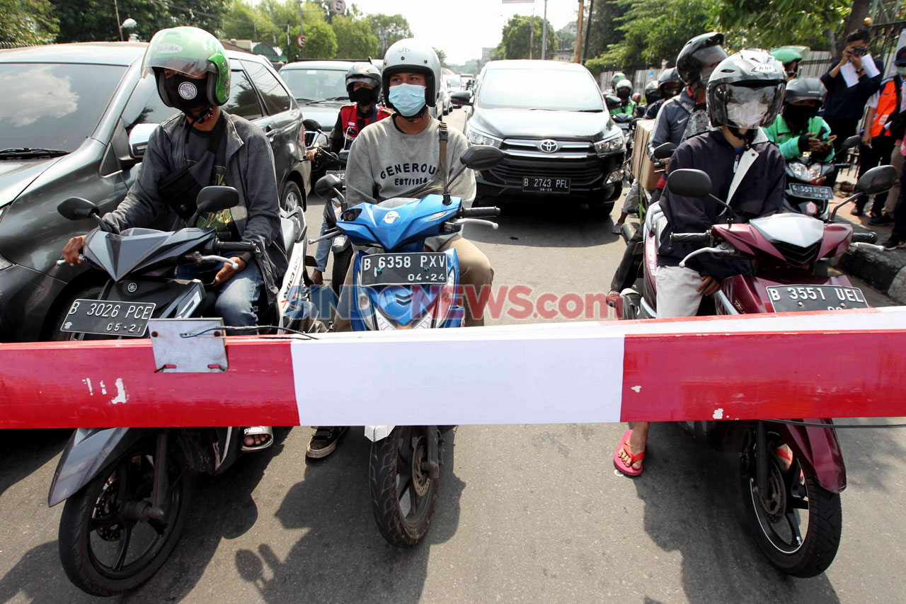 PT KAI Daop 1 Jakarta...