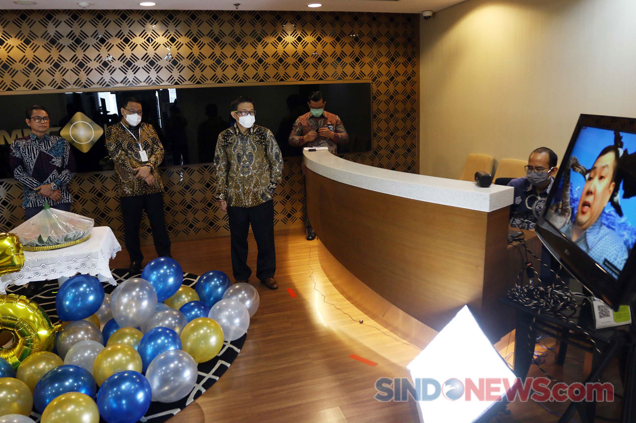 Bertema 6iving the Best,...