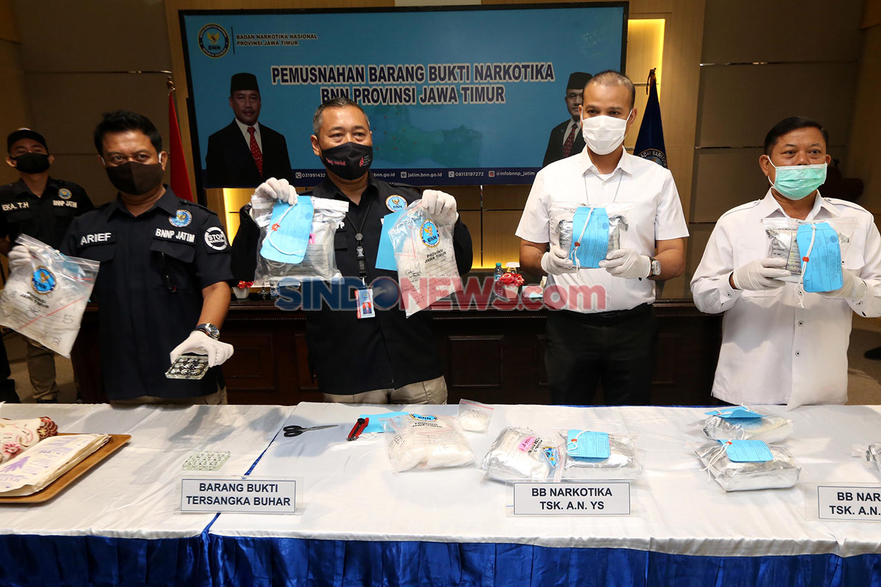 BNNP Jawa Timur Musnahkan...