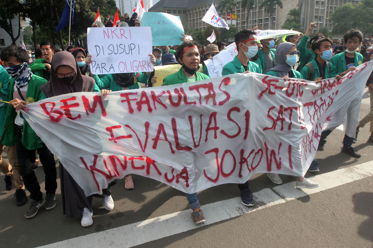 Mahasiswa dan Buruh...