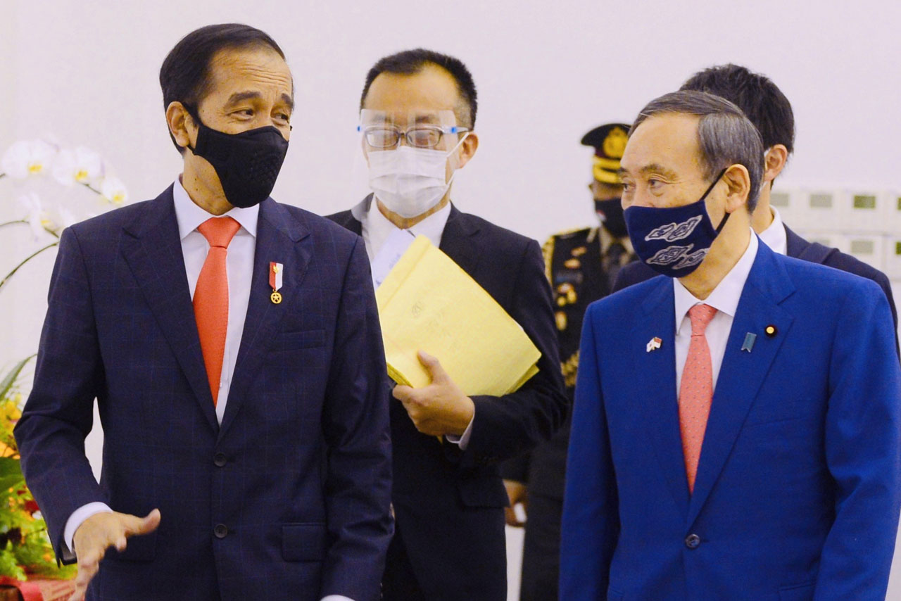 Presiden Jokowi Terima...
