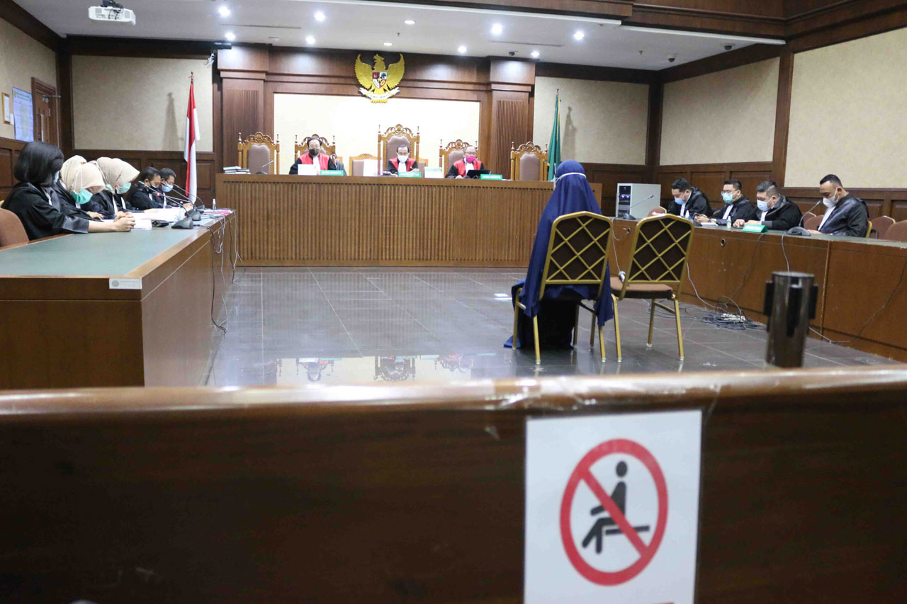 Jaksa Pinangki Jalani...