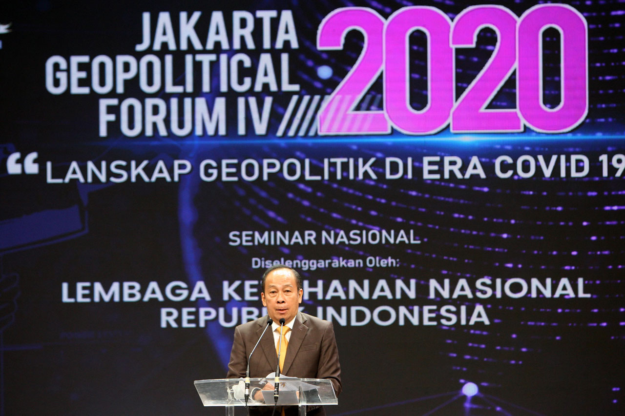 Gubernur Lemhanas Tutup...