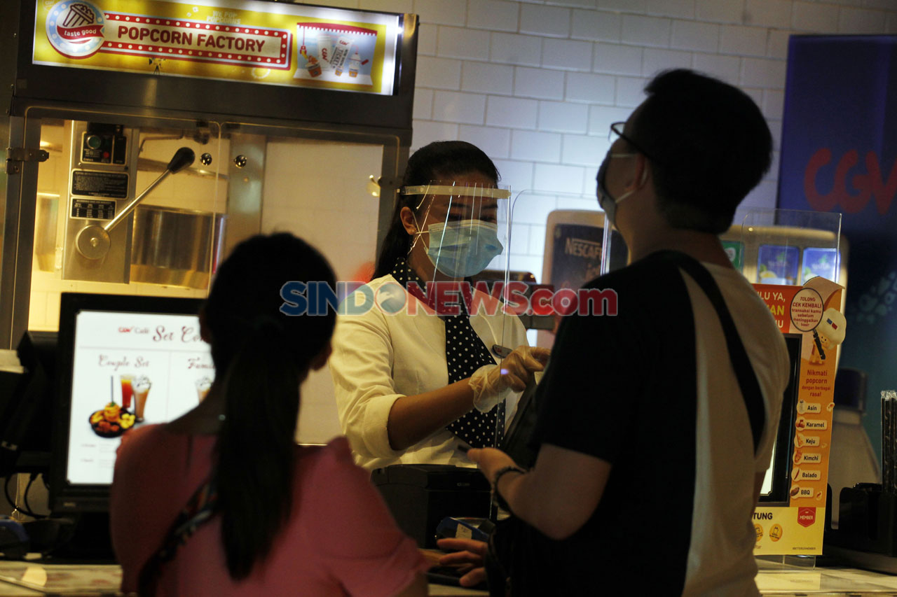 Suasana Bioskop CGV...