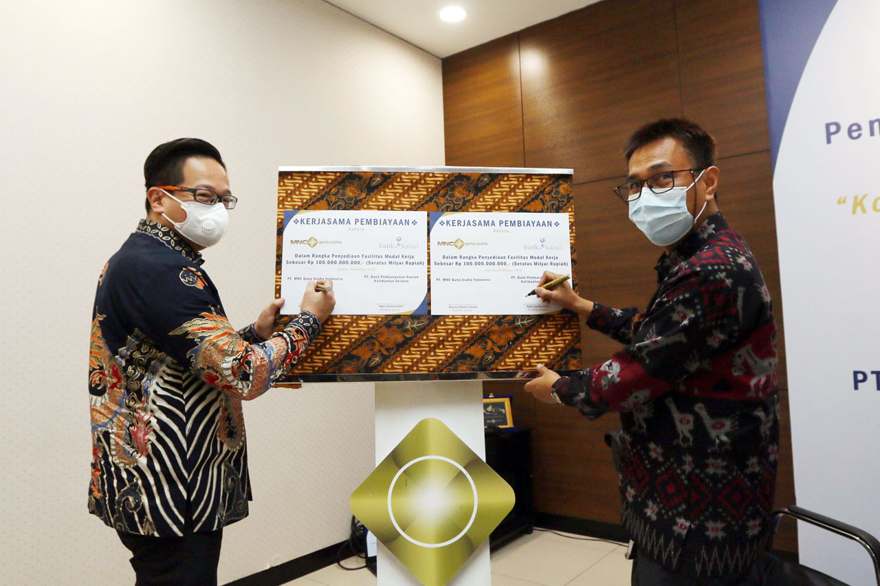 MNC Guna Usaha dan Bank...