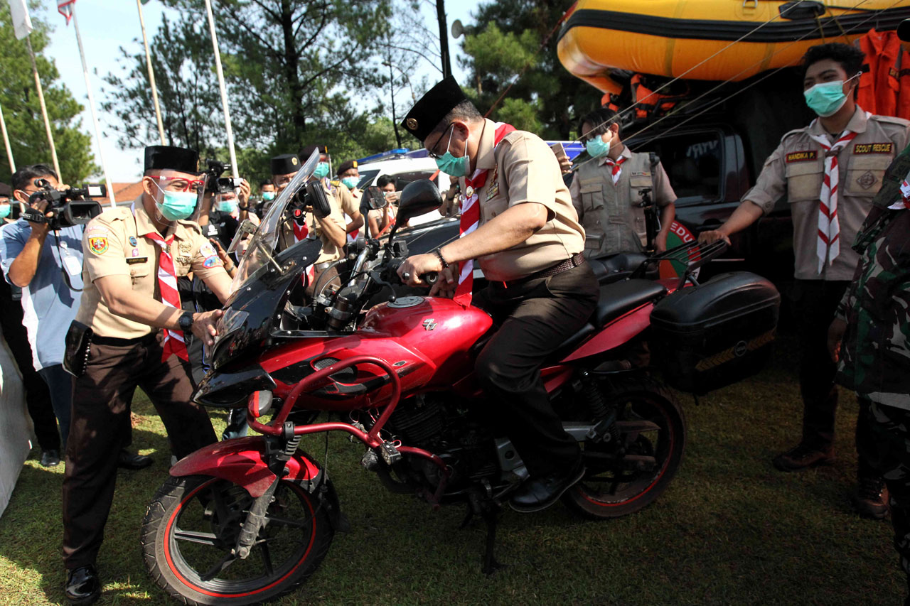 Pramuka Gelar Apel Sumpah...