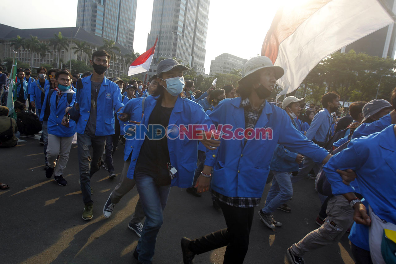 Mahasiswa dan Buruh...