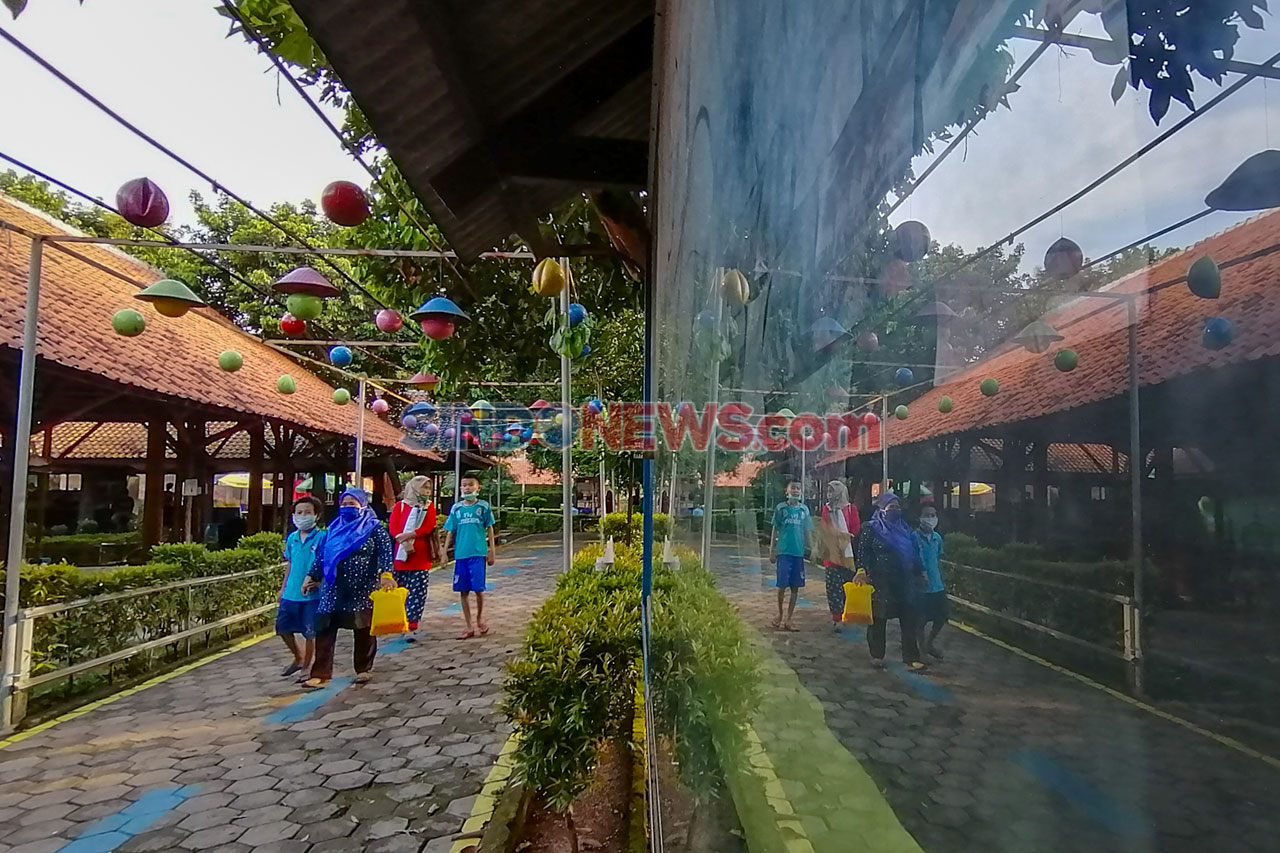 Liburan Bersama Keluarga...