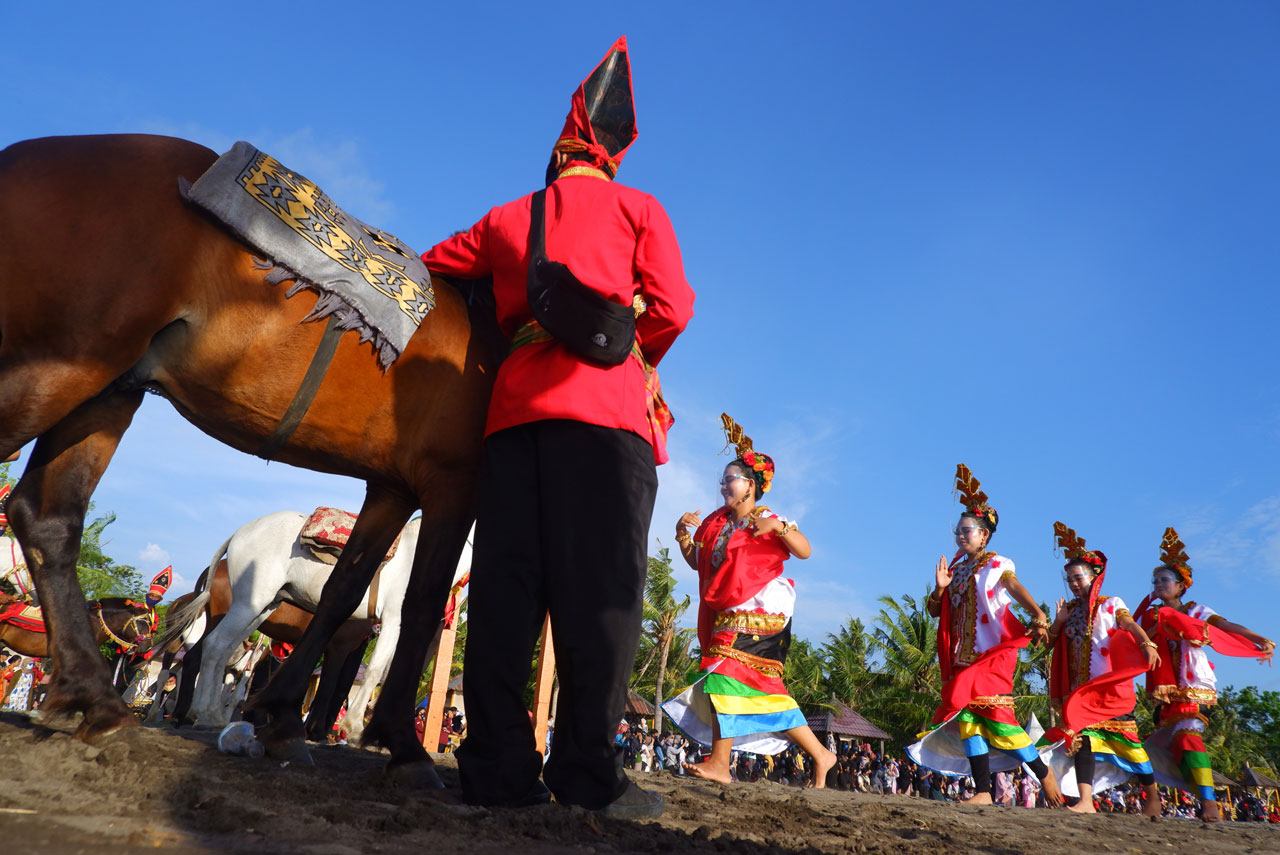 Festival Gau Maraja,...