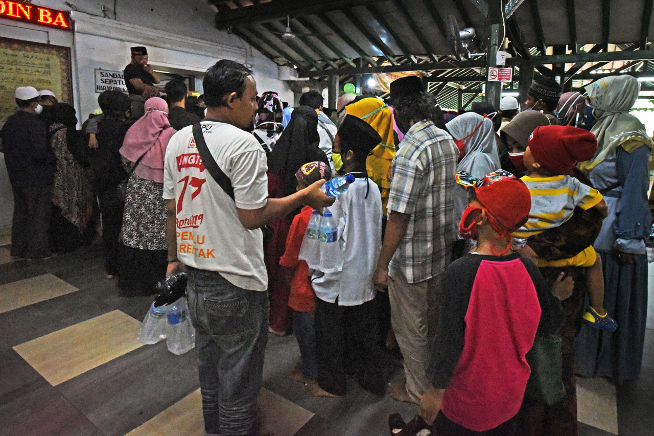 Masjid Agung Kesultanan...
