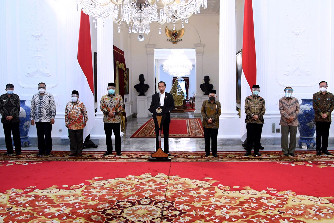 Presiden Jokowi Kecam...
