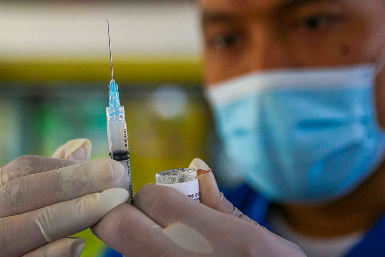 Cegah Penularan Rabies,...