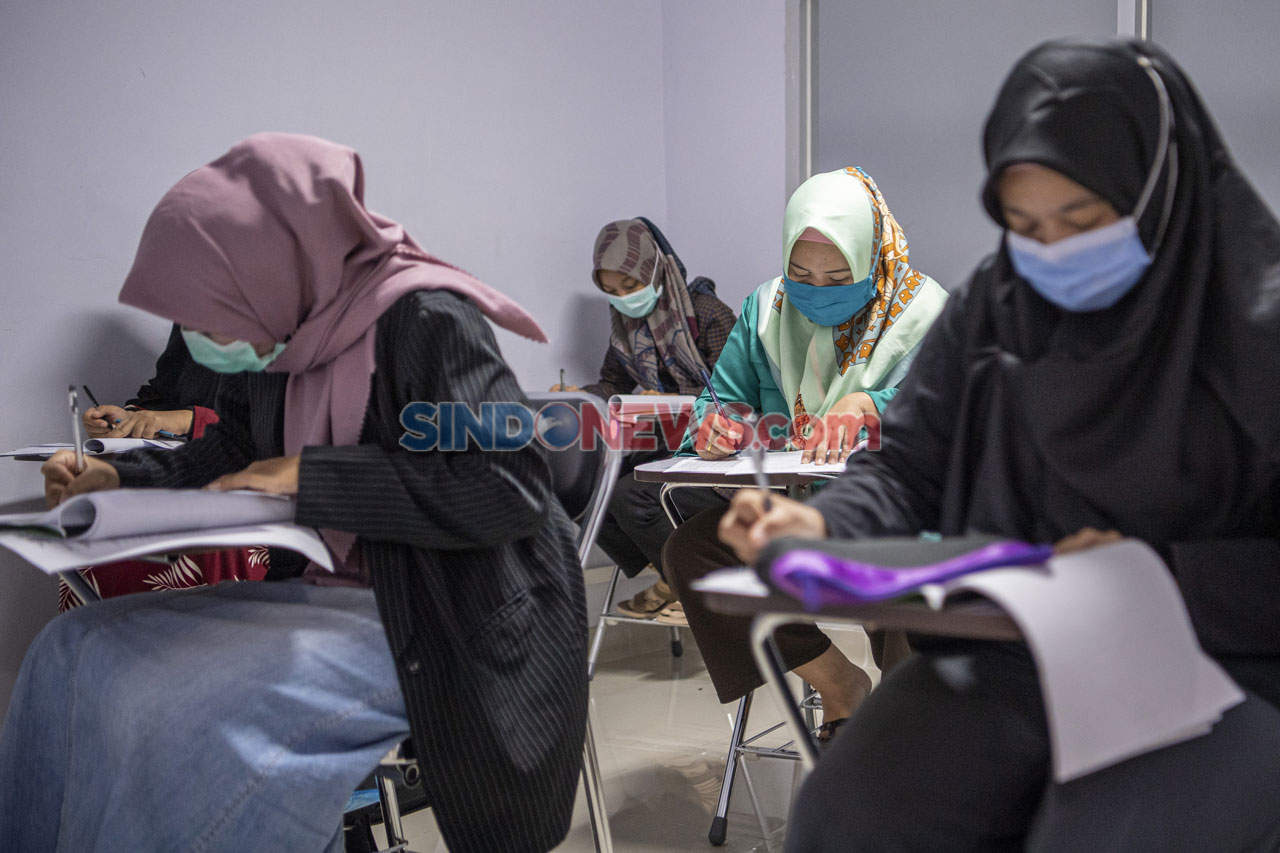 CPNS Jalani Tes Kesehatan...