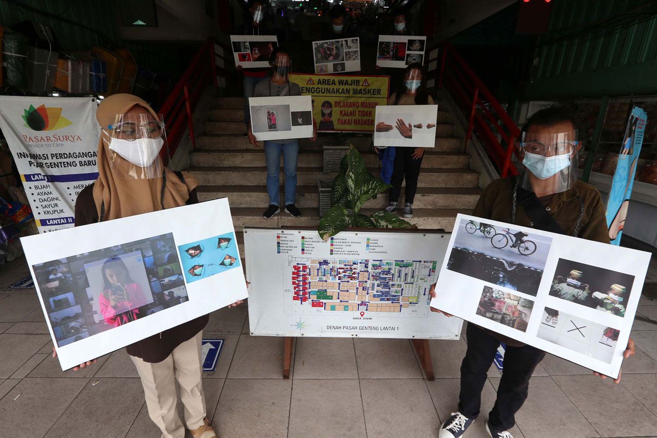 Pameran Foto Keliling,...